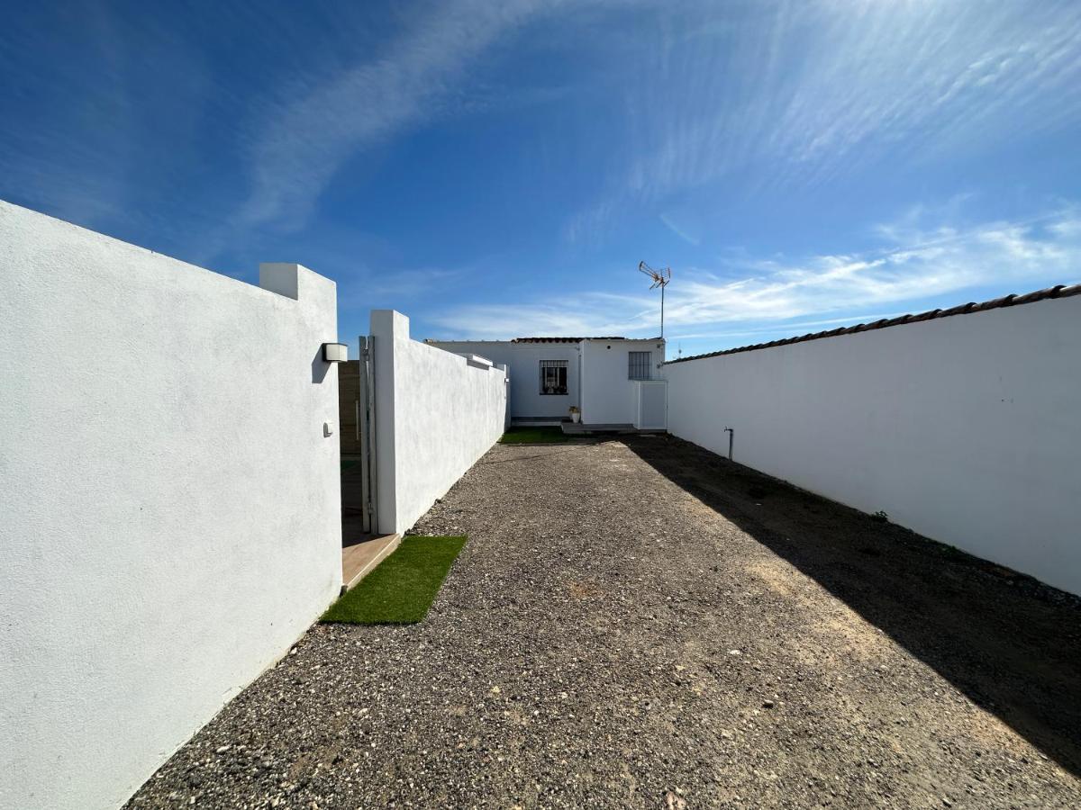 Sumatra Chalet Chiclana de la Frontera Luaran gambar