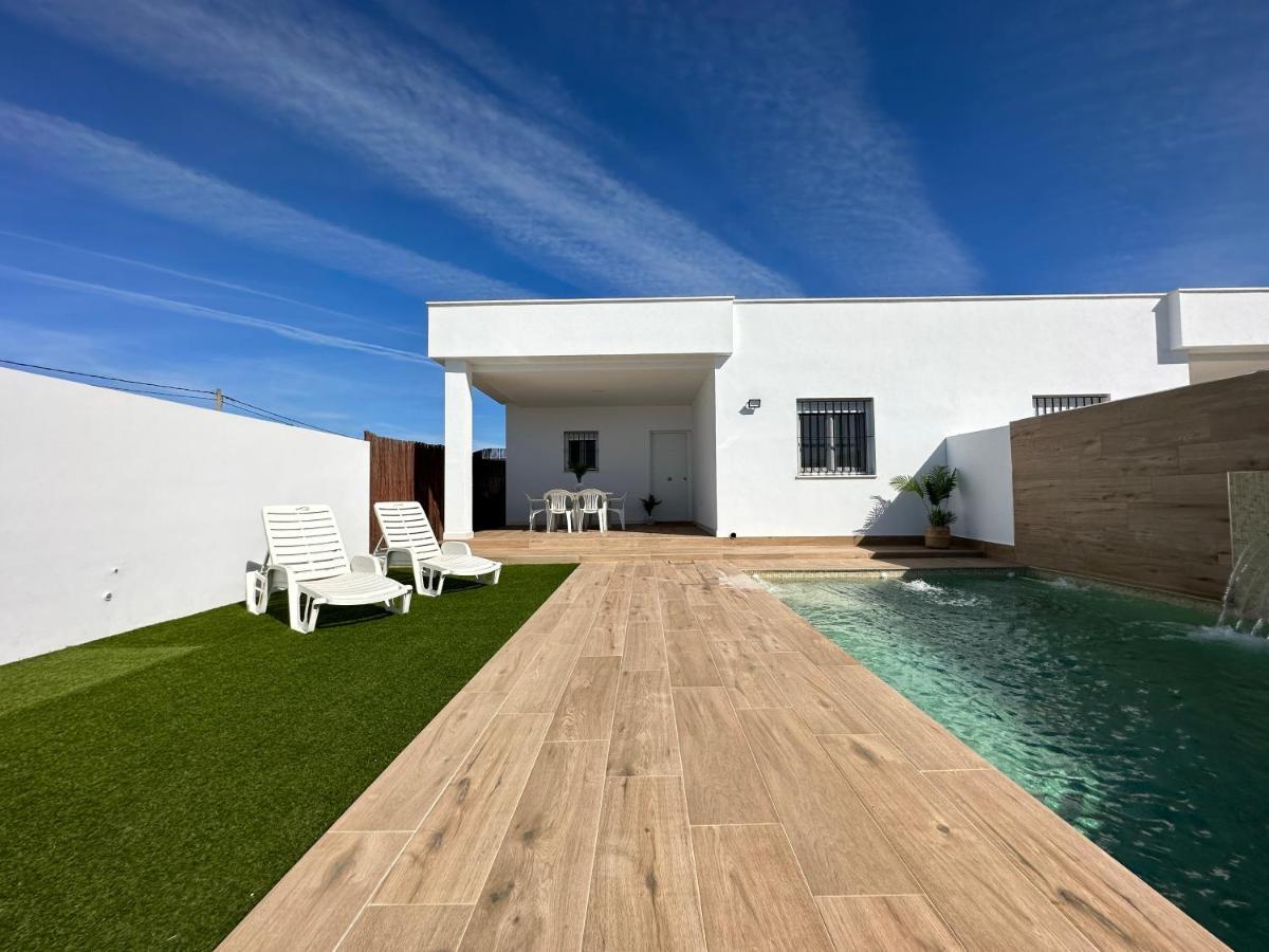 Sumatra Chalet Chiclana de la Frontera Luaran gambar
